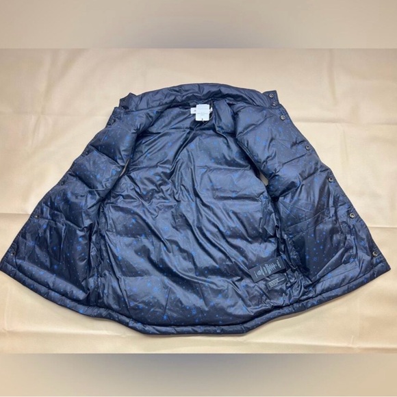 Coach x Star Wars Black Puffer Vest Rare Discontinued Limited Run Size Small - Picture 3 of 8